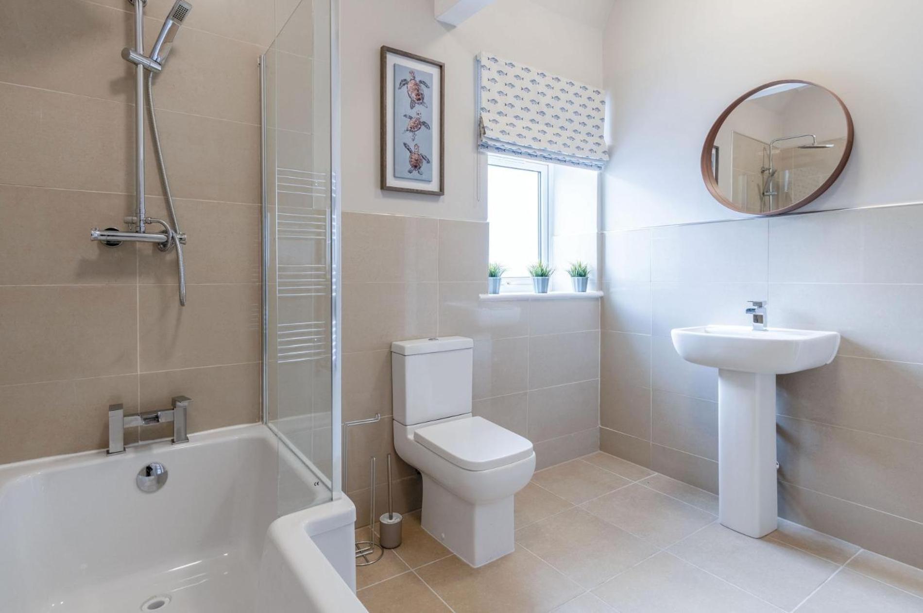 Beach Haven Hideout - 2 Bedroom - Milford Haven Kültér fotó
