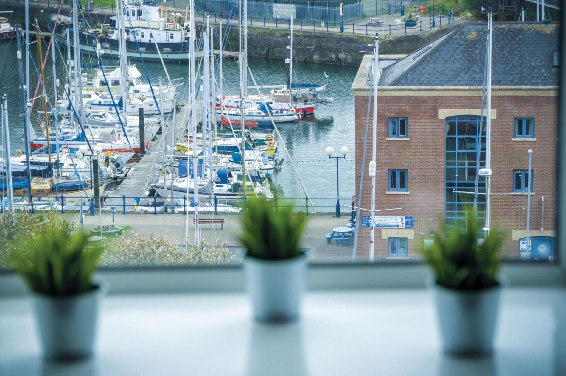 Beach Haven Hideout - 2 Bedroom - Milford Haven Kültér fotó